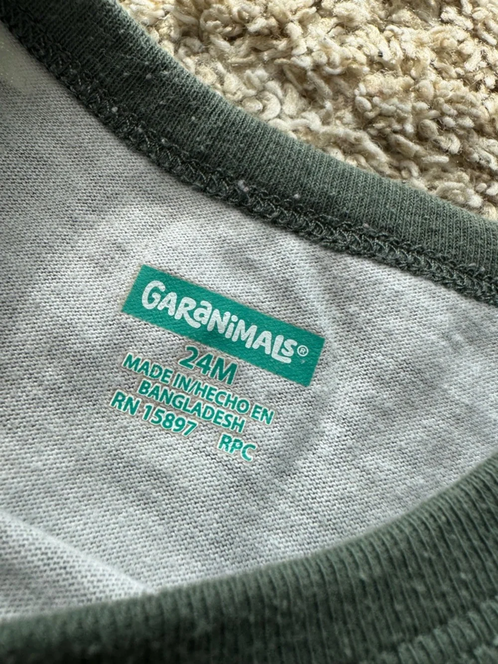 24M Garanimals Green Camo Short Sleeve Romper One Piece Outfit - Picture 5 of 6